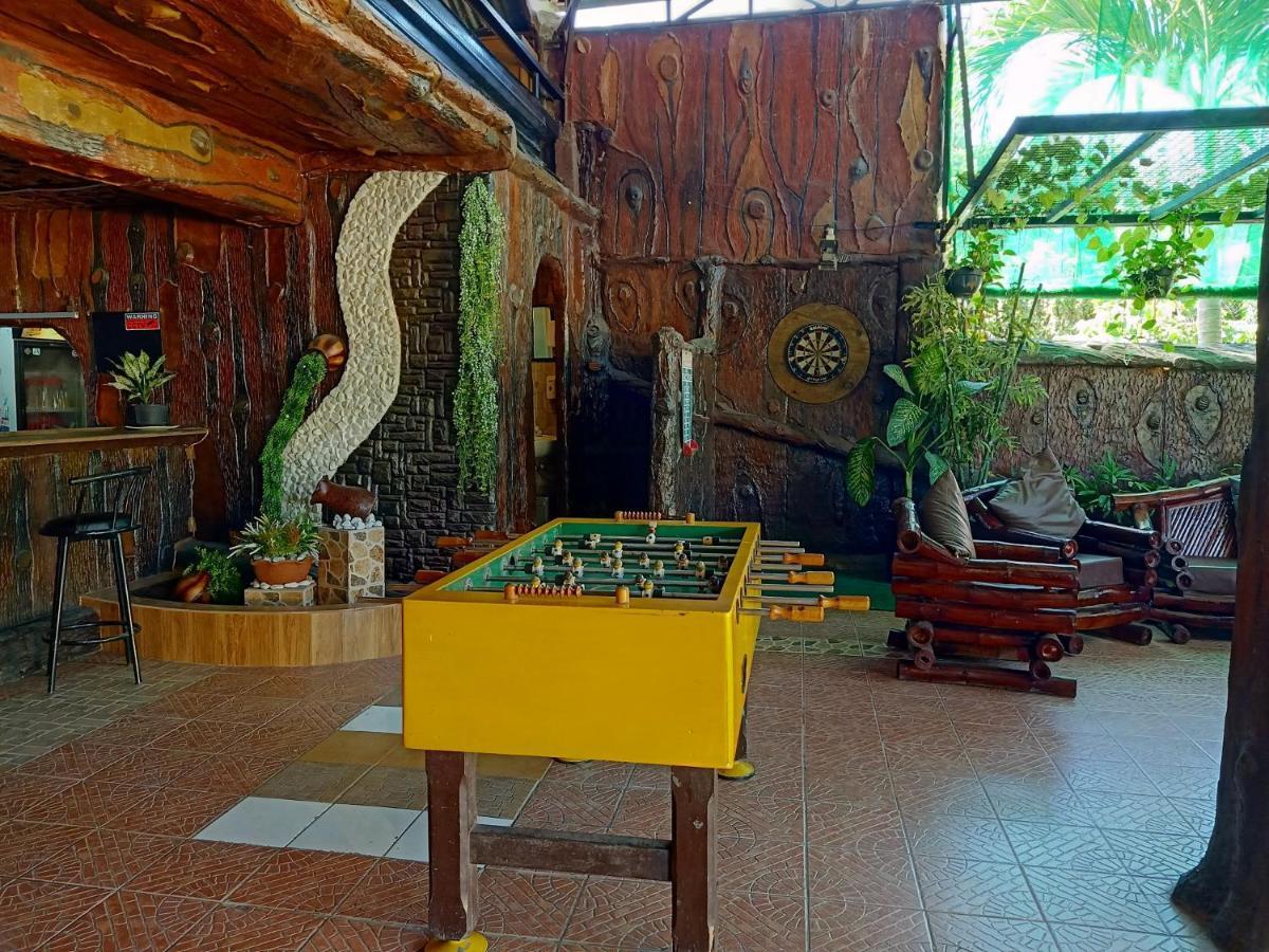 Mb'S Garden Inn Мактан Екстер'єр фото